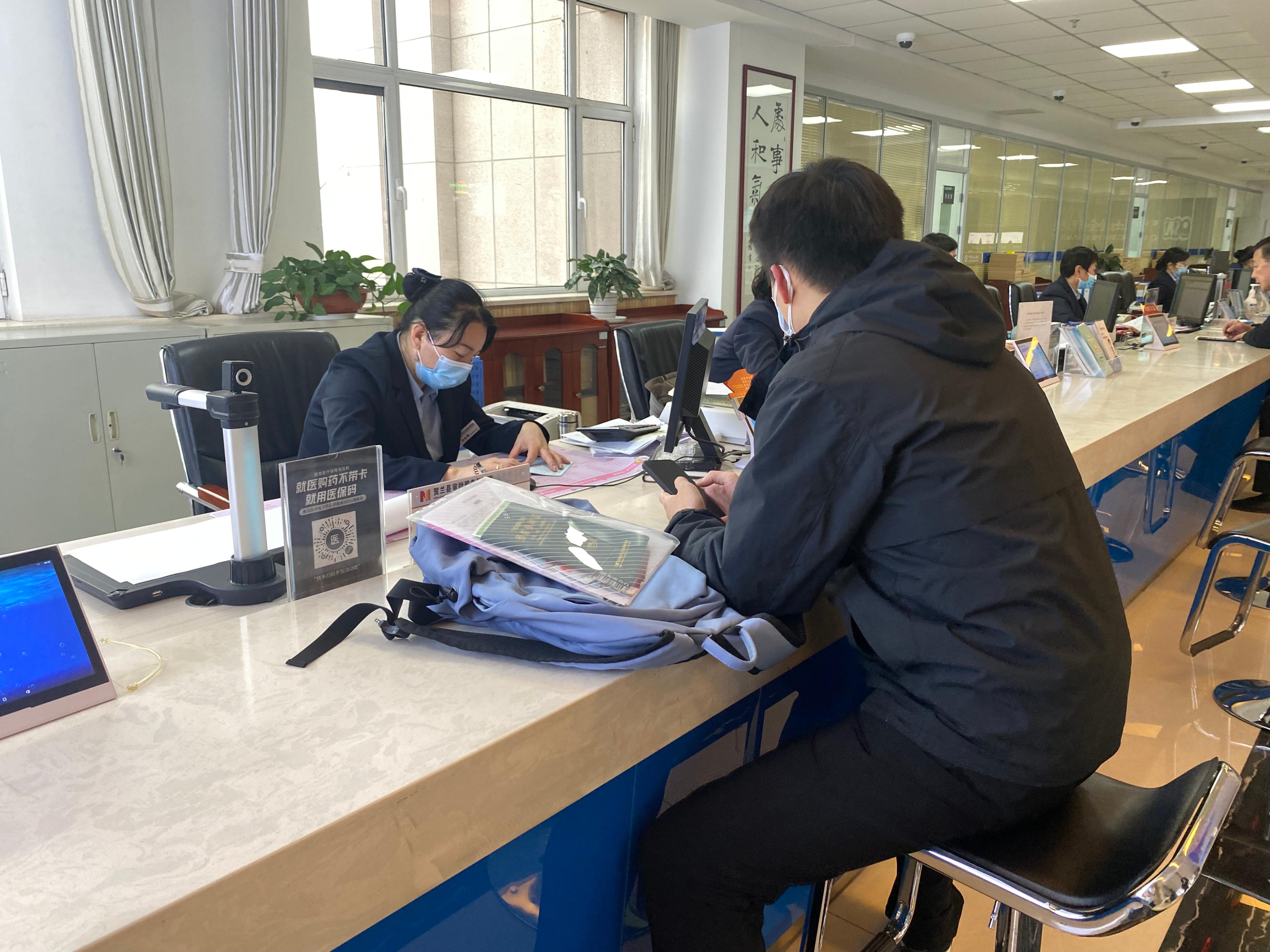 璐哄叞鐪嬬梾濂界殑璇婃墍,璐哄叞鍘跨┓涓嶇┓