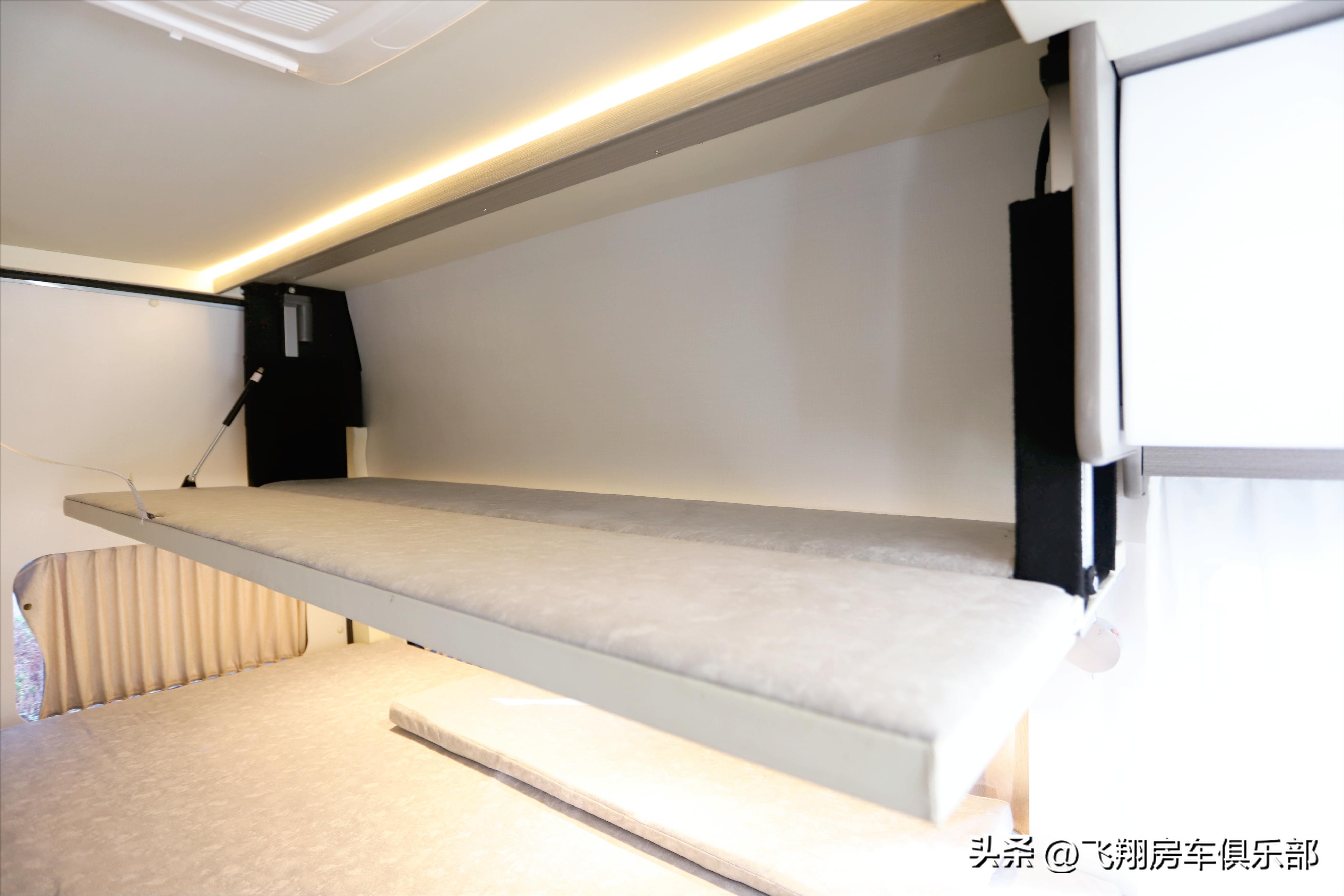 多功能厅折叠隔断可移动,多功能厅折叠隔墙可隐藏