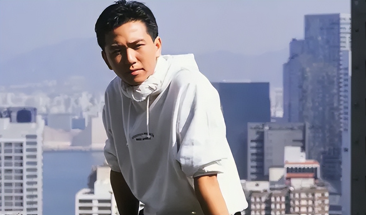 90岁港星娶88岁港星,港星娶36岁女生