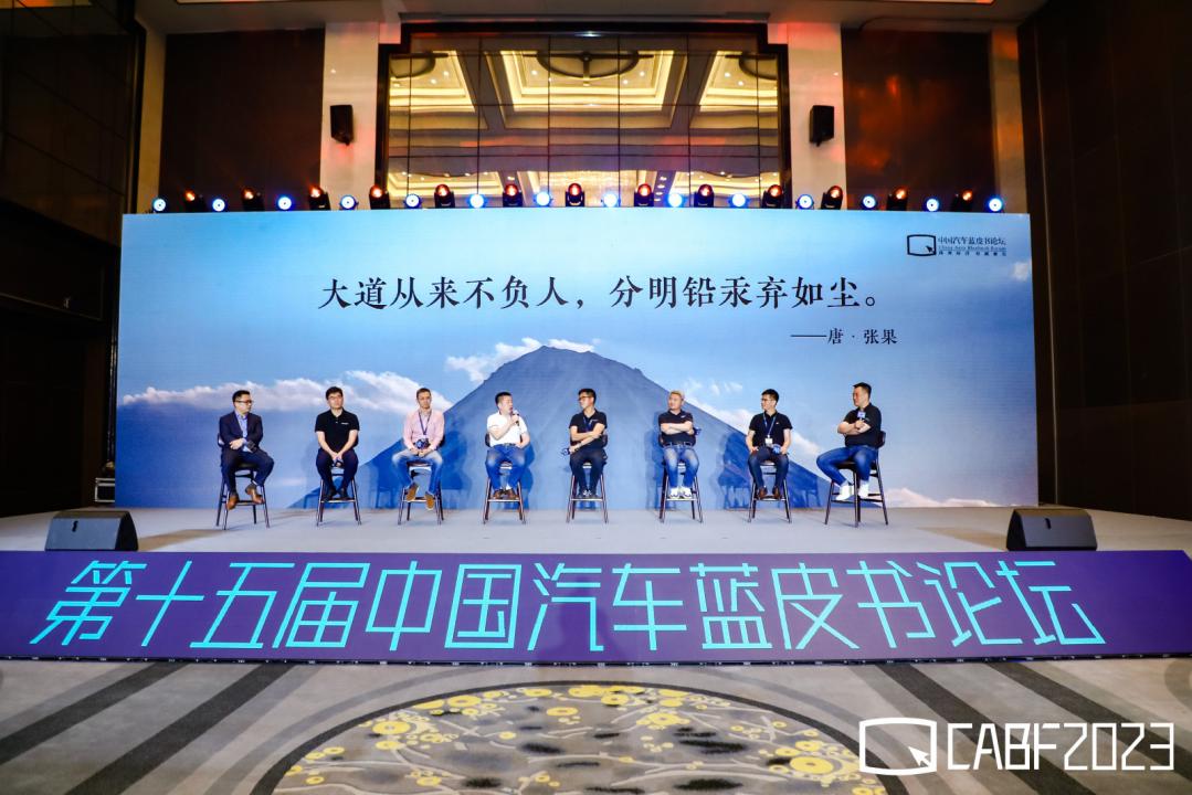 自动驾驶：99分等于0，最后1分需要20年