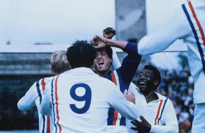 周星驰的少林足球有多么经典,周星驰少林足球深度解析