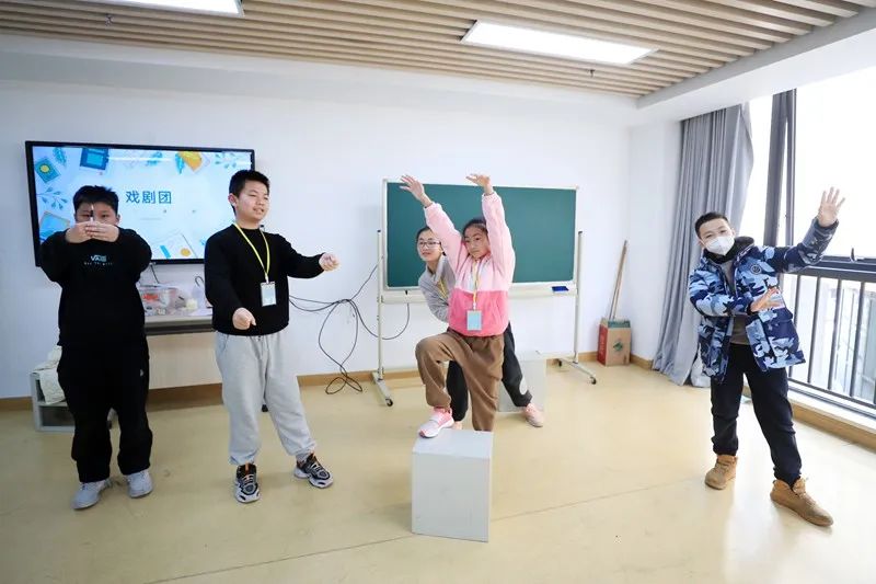 周末的快乐回来啦！徐汇区青少年活动中心线下开学，沉浸式体验