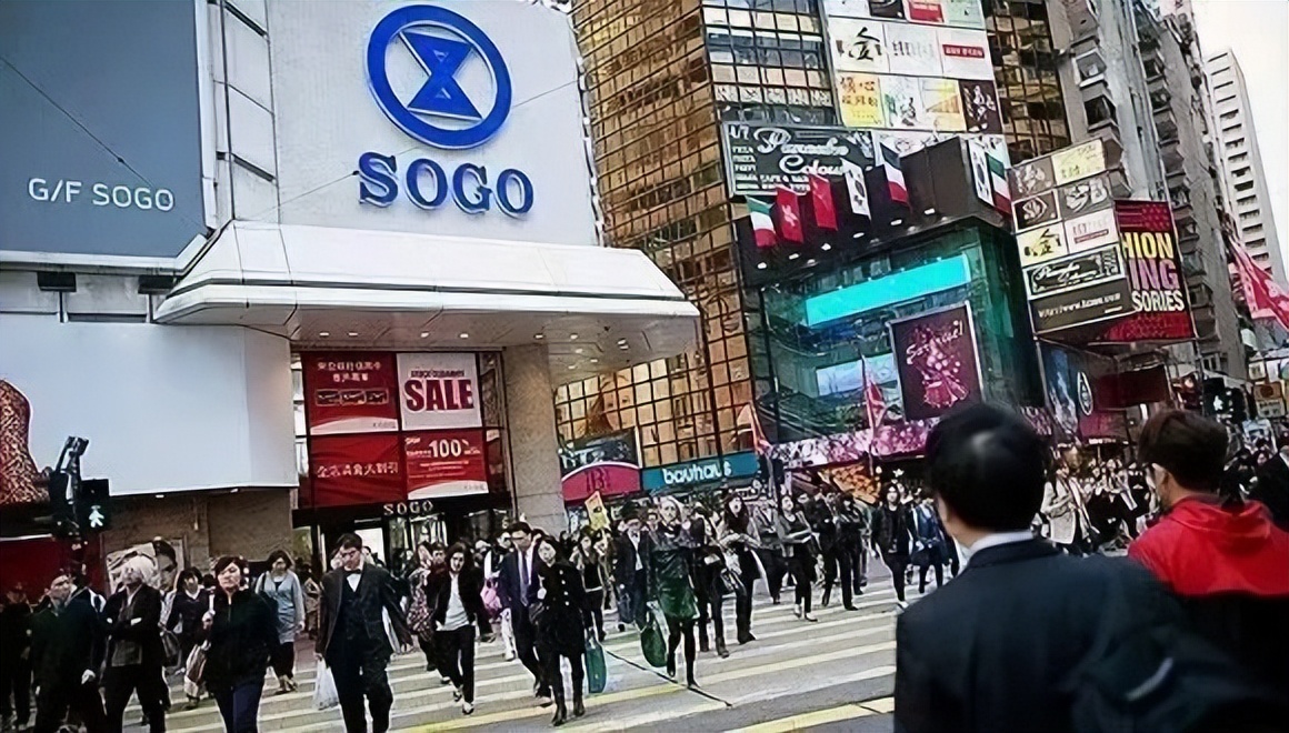 暴亏13亿，惨变空城！爆火20年的香港巨头，被内地游客抛弃了