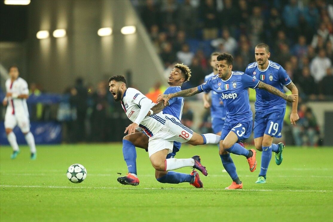 2/21周一足球赛事：博洛尼亚vs斯佩齐亚圣克拉拉vs波尔蒂芒尼斯