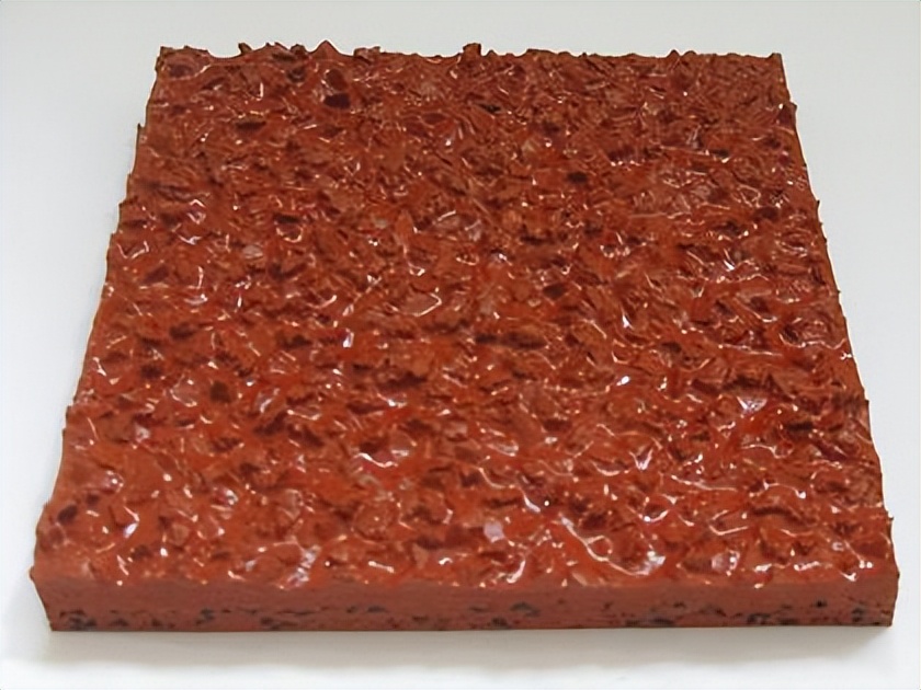 塑胶跑道褪色和变色有什么区别,塑胶跑道的漆干了为啥不划线