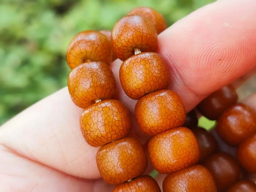 如何识别一条手串珠的好坏,怎么样识手串珠的好坏