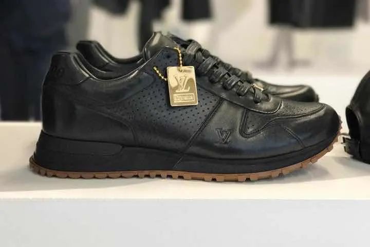 LouisVuitton×Supreme开创历史，这一切究竟从何开始？