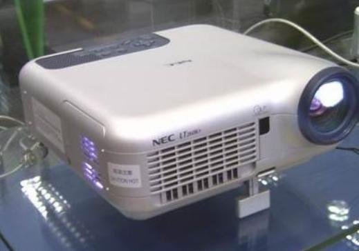 nec投影机怎么连接手机,老式nec投影仪怎么直接用手机投屏