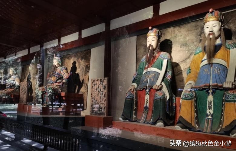 南阳武侯祠探访三国故地,武侯祠是介绍三国的吗