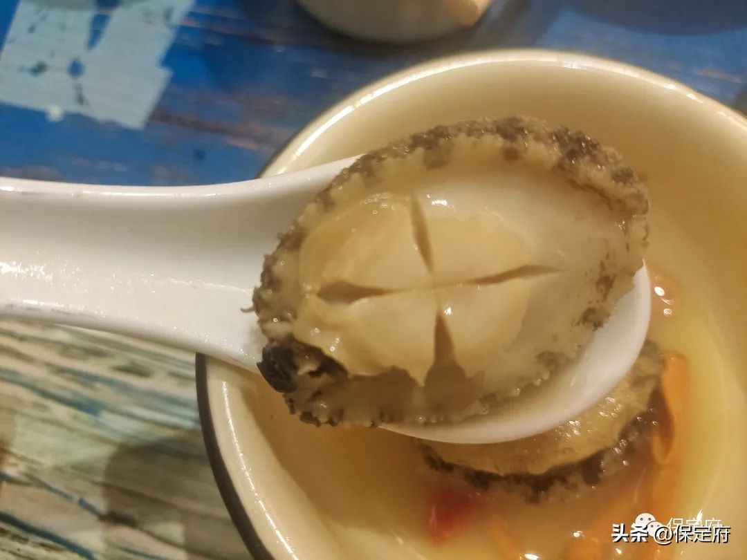 保定猪肚鸡哪家店好,保定肚包鸡哪家最好吃