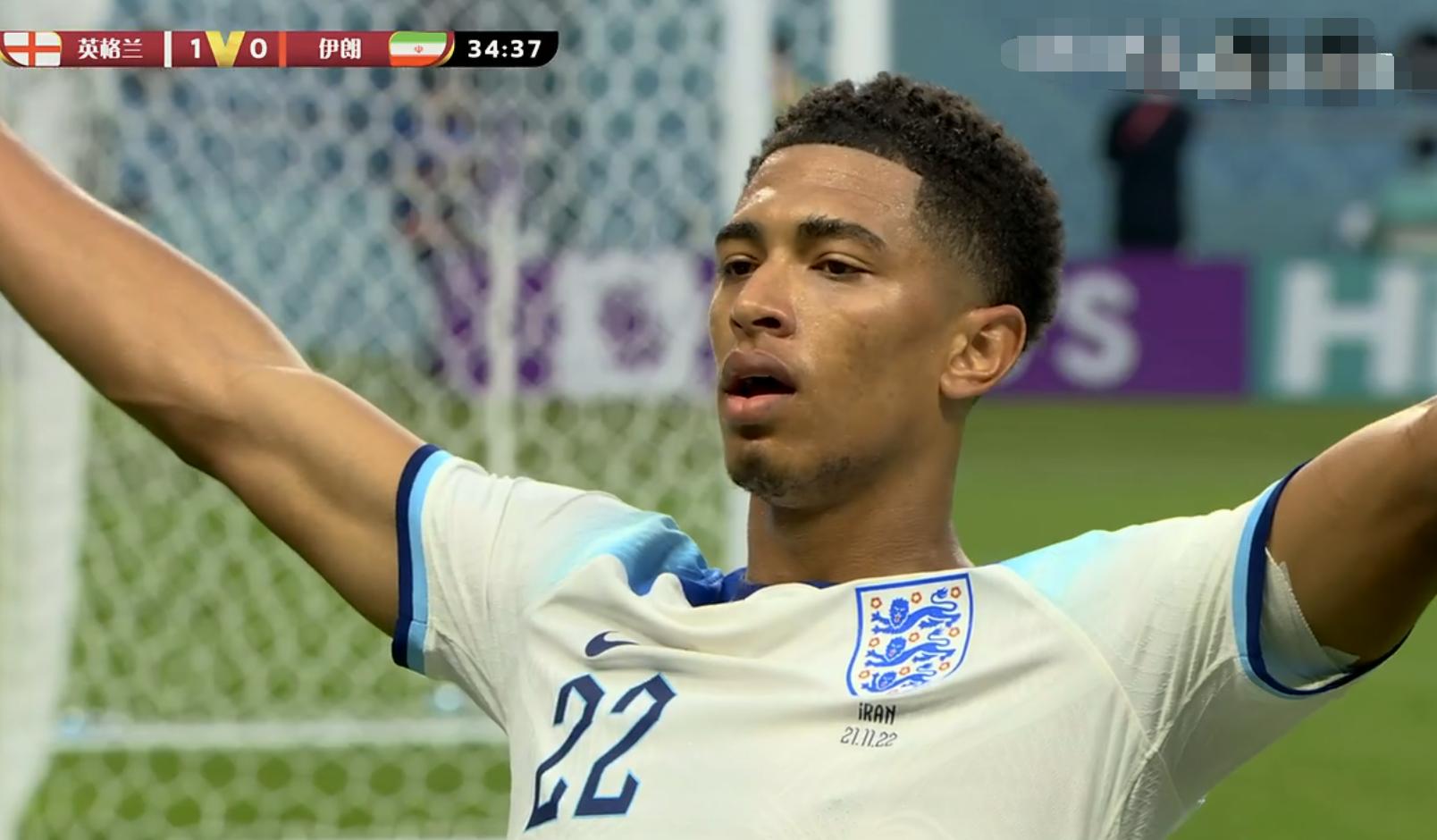 4比3战胜英格兰收获三连冠,头顶脚踢