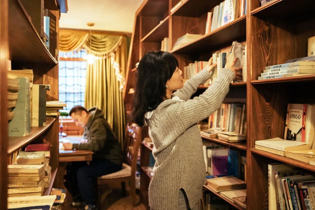 从北上广回到小城的工资,从北上广回来的青年