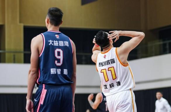 广东18-19赛季赛程回顾,广东官宣二番战12人最强阵容