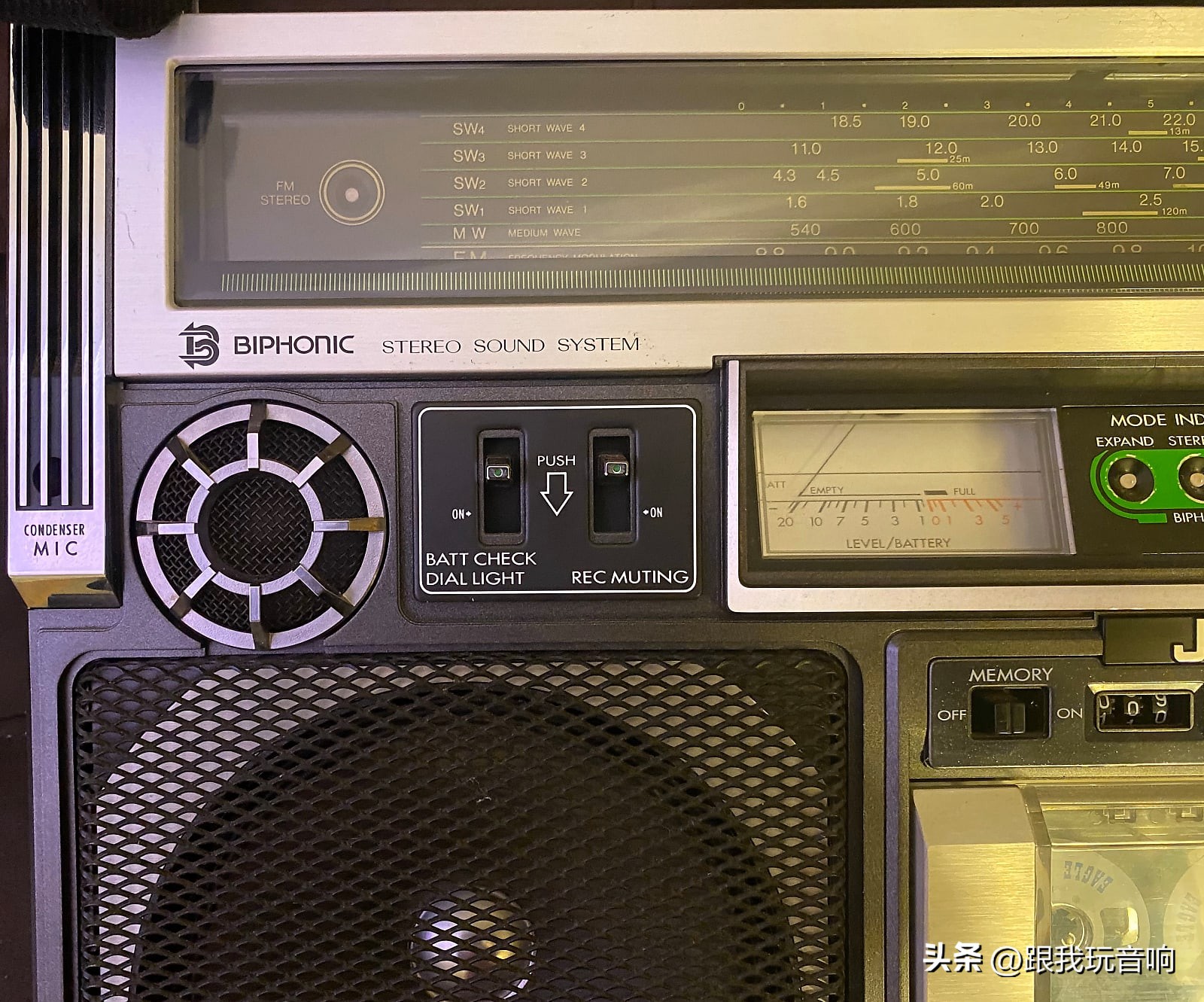 jvc的老式音响,80年代珠江牌木壳台式收录机