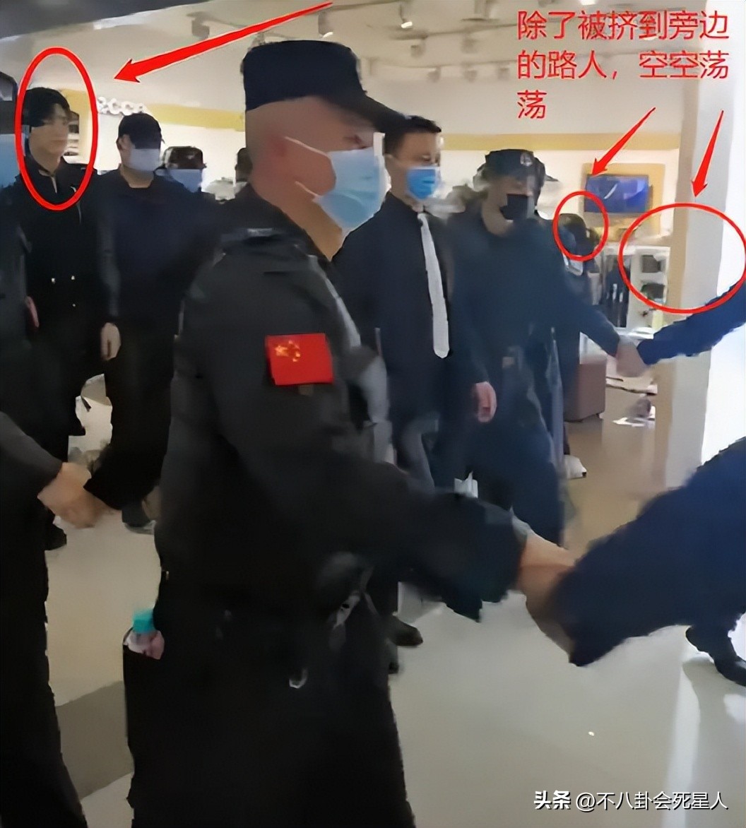 ​内地明星被捧上天，港星却逛地摊、地铁出行，差距咋这么大？