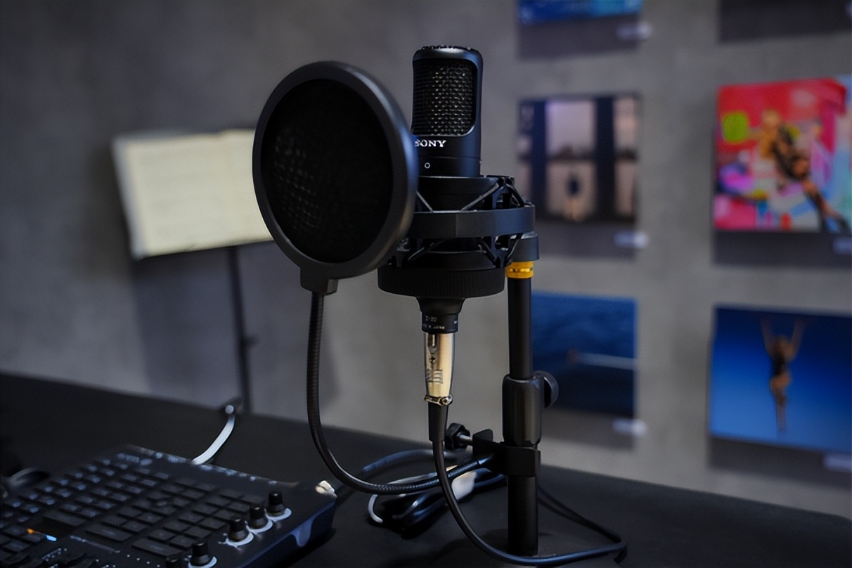 索尼c-80麦克风与mv-1监听耳机,索尼c-80麦克风什么时候发布的