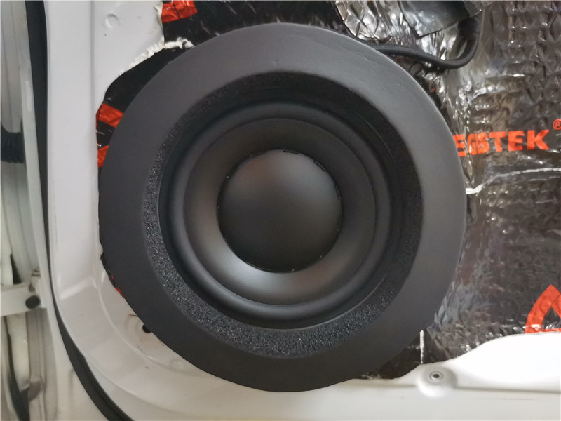 奥迪q5改装音响dj效果,东莞奥迪q5改装音响最佳案例
