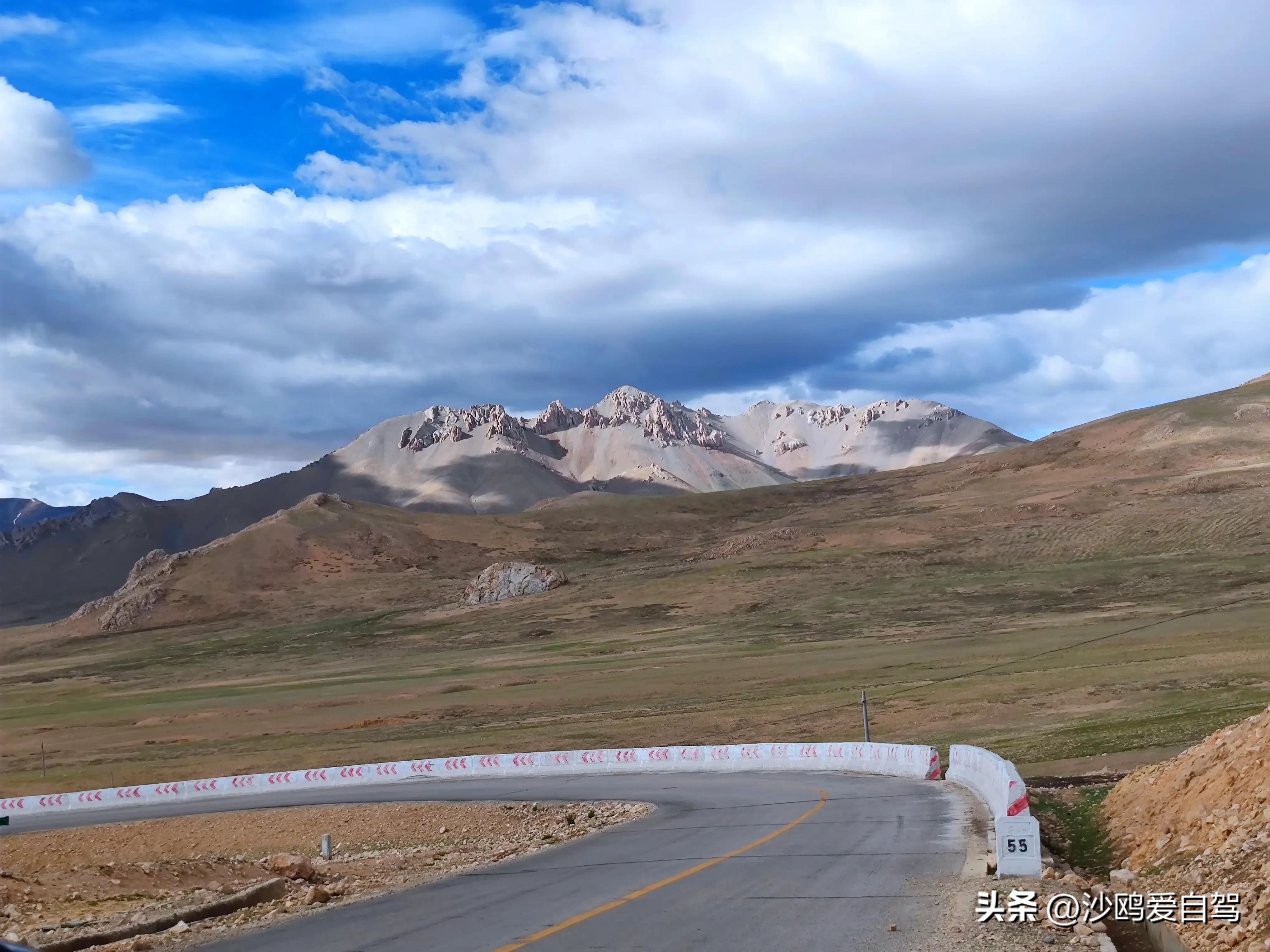 自驾四进*藏西***疆新**第12天:人在囧途:当惹雍措圣湖边陷车,轮胎鼓包