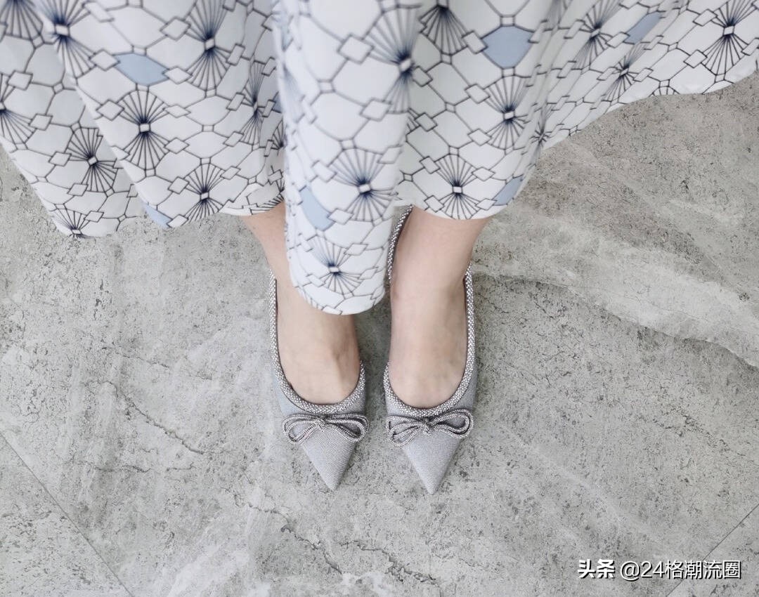 百丽尖头凉鞋2024新款,百丽凉鞋儿童爆款2022新款正品