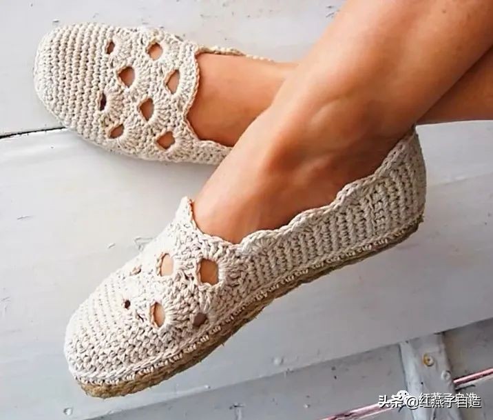 编夏天凉鞋,夏天冰丝线凉鞋镂空钩编教程