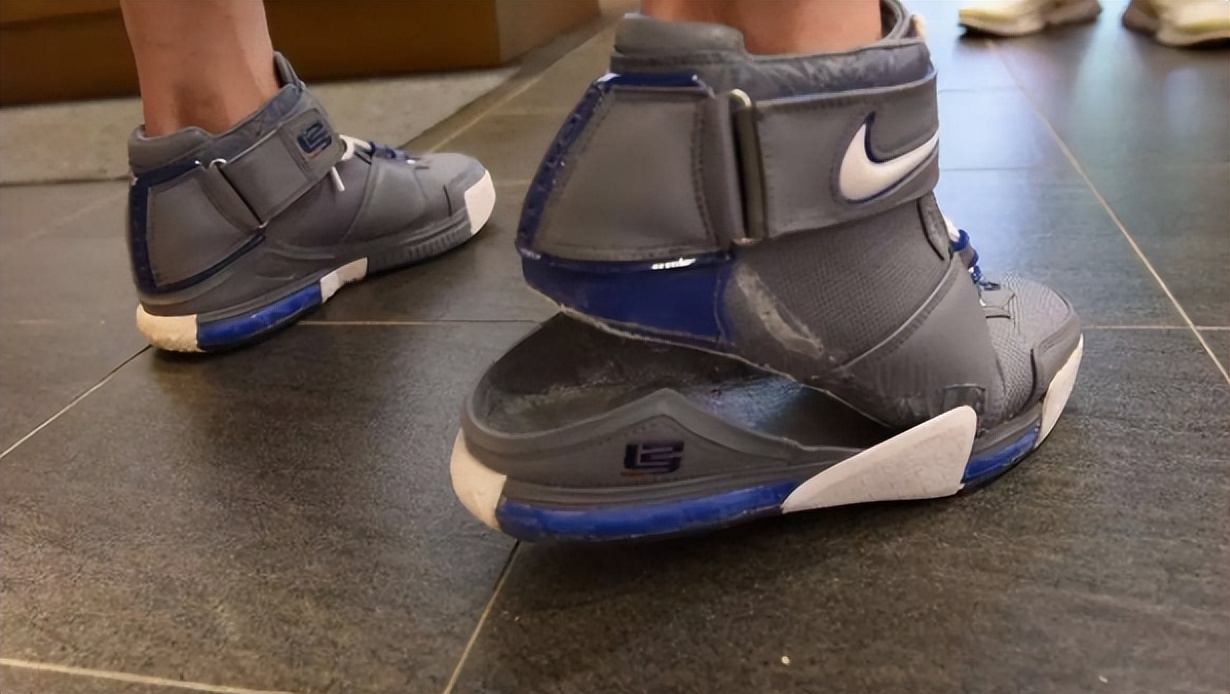 鞋子开胶用什么方法最快解决,鞋子开胶怎么修补最好