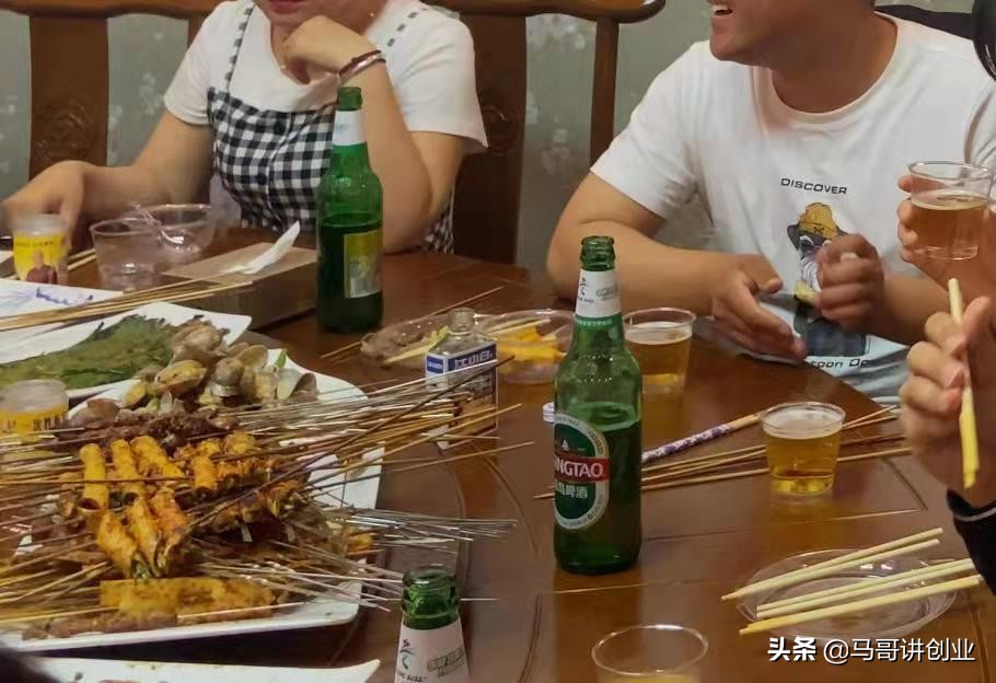 想做点小生意不知道干什么能赚钱,想要每天赚1000块钱怎么做