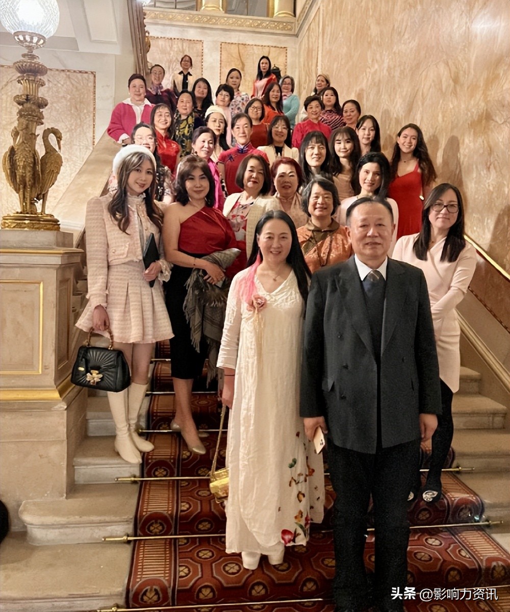 妇女节巾帼英雄展风采,巾帼风采三八节活动