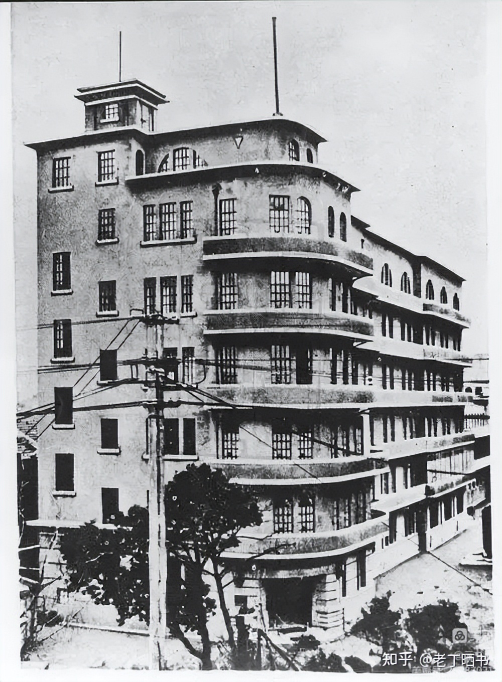 鲁迅的儿子周海婴还活着吗,鲁迅去世后他儿子周海婴多大