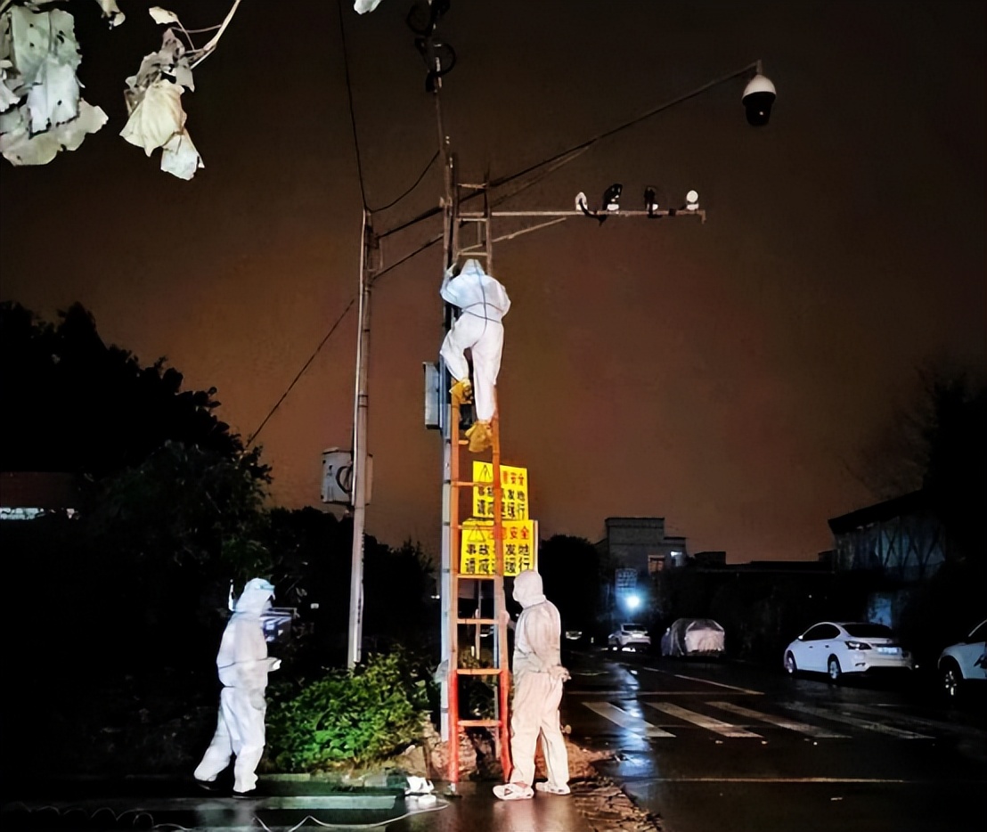 星夜“逆行者”最美“电信蓝”中国电信科技赋能助力疫情防控