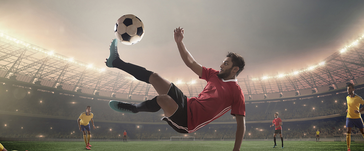 「深圳王之者足球培训」克鲁伊夫转身