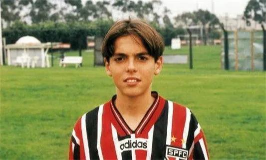 上帝之子卡卡和梅西,卡卡上帝之子圣西罗