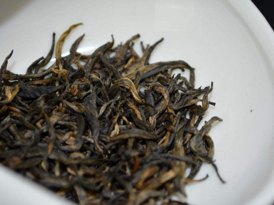 绿茶和红茶过了保质期还能喝吗,红茶绿茶保质期