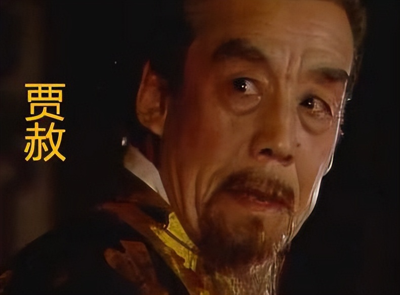 宝玉的那块玉最后去哪了 (第三十七回贾芸给宝玉带来了什么)