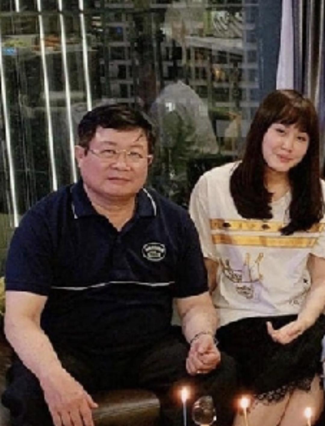 越南女子骗30位高富帅,越南女子连续骗了30多位富家子弟