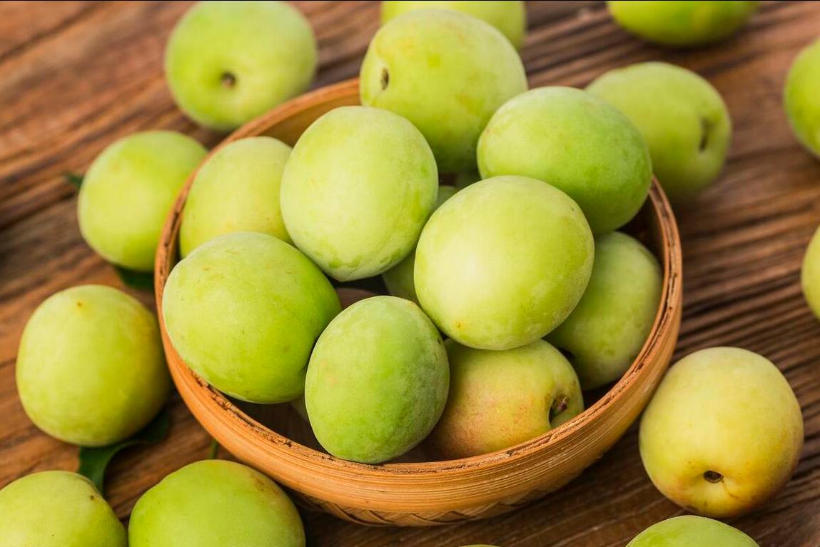 夏季吃什么轻松过夏,夏季最好的就是能吃到应季水果