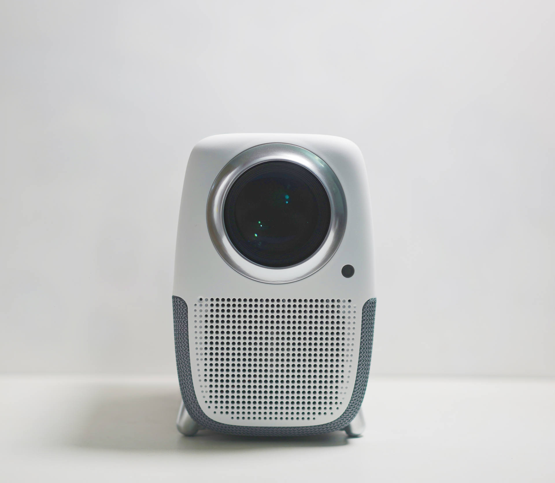 泰捷weboxt1投影200寸效果,泰捷weboxt1和小明投影对比