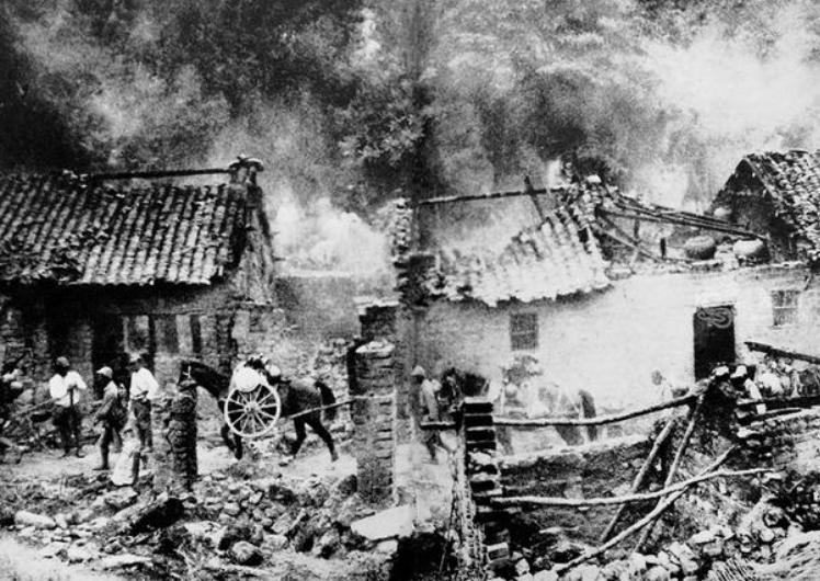 抗日战争什么部队战斗力最强,抗日战争时期中国军队骨瘦如柴