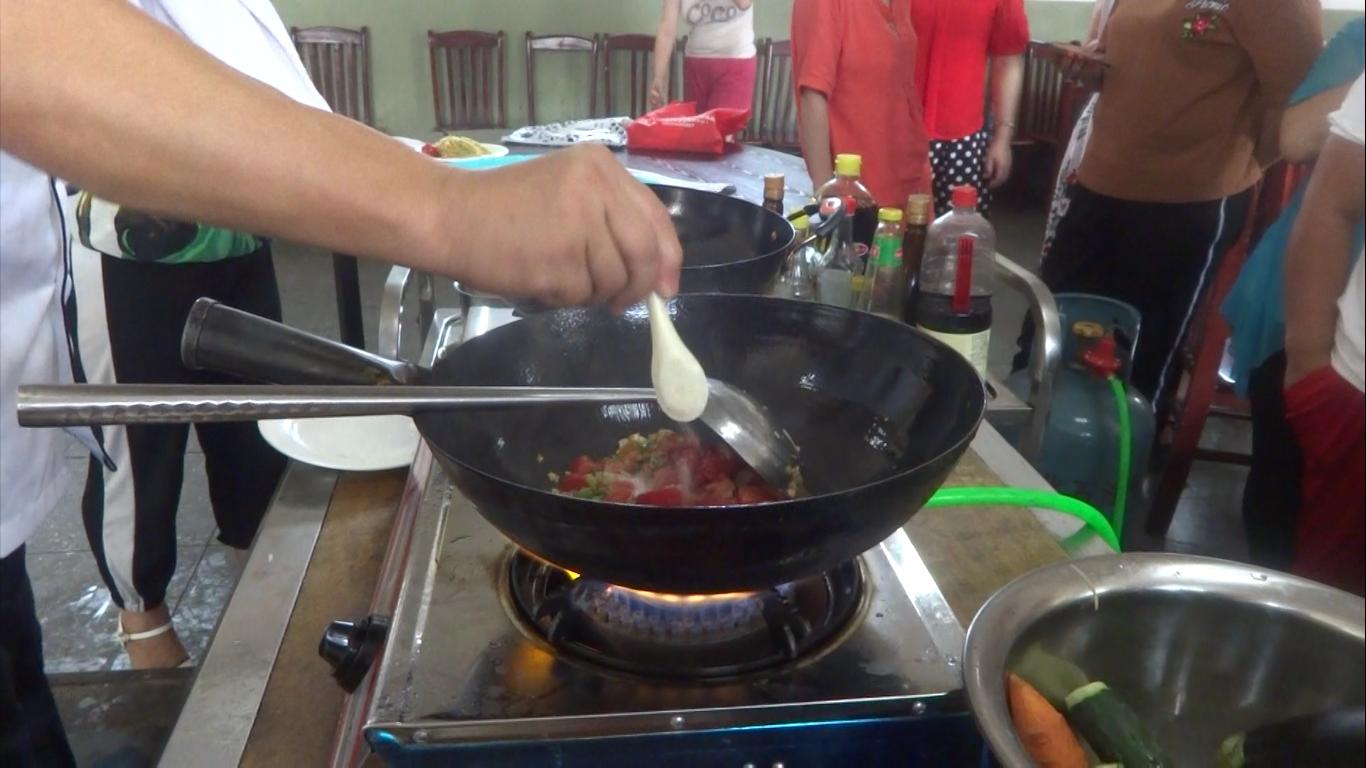 一辈子都吃不腻的西红柿炒鸡蛋,简单的家常菜西红柿炒鸡蛋