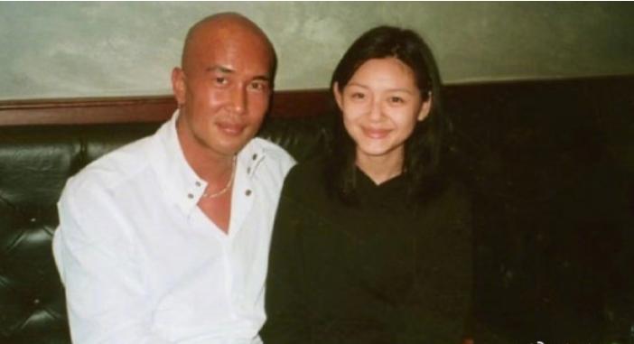 具俊晔以前和大s谈过恋爱吗,具俊晔真的有妻儿吗