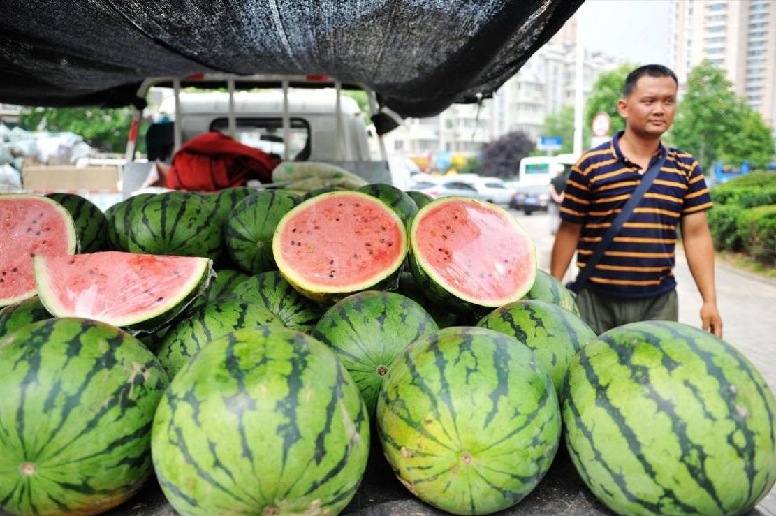 横店群演生活真实写照,实拍横店群演现状