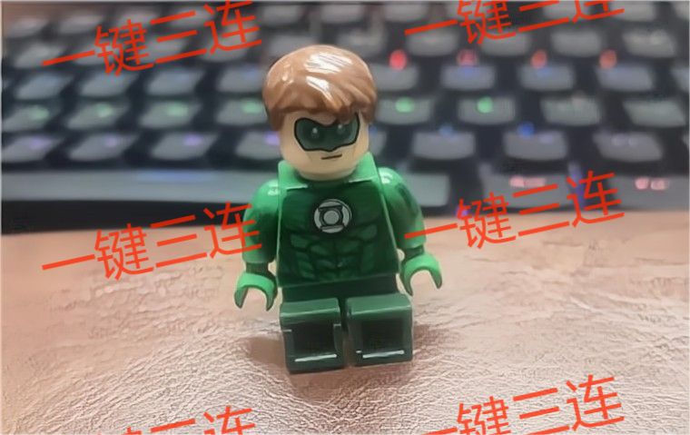 都付过包房费了，找人配唱歌害得花钱？