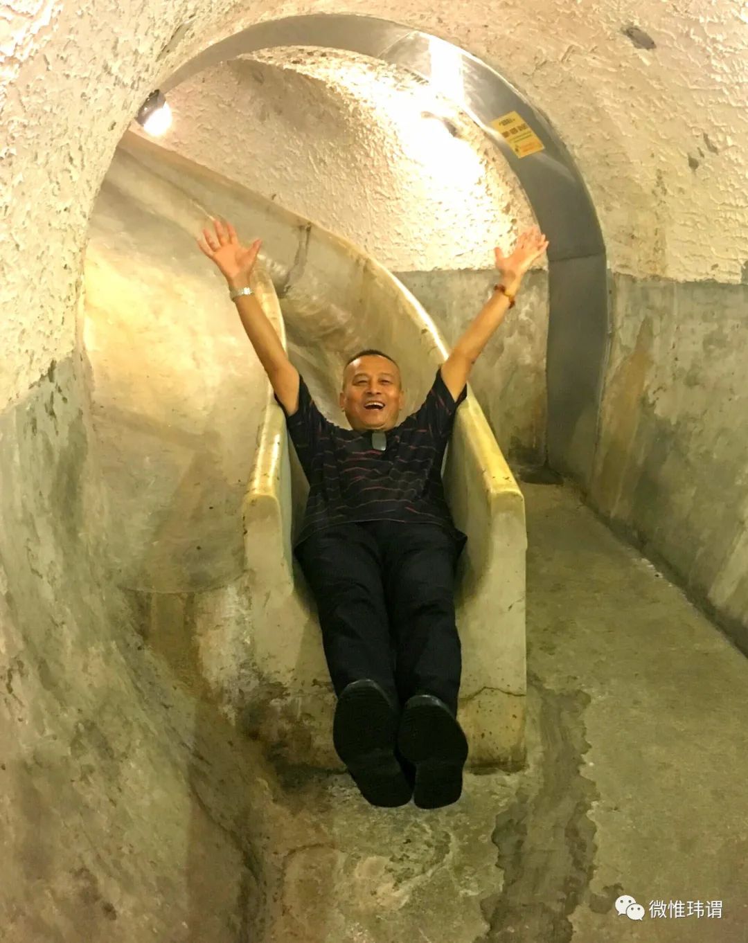 一件t恤衫,一件t恤长袖