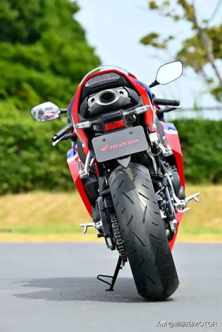 cbr600rr最新款,新款cbr600rrf5