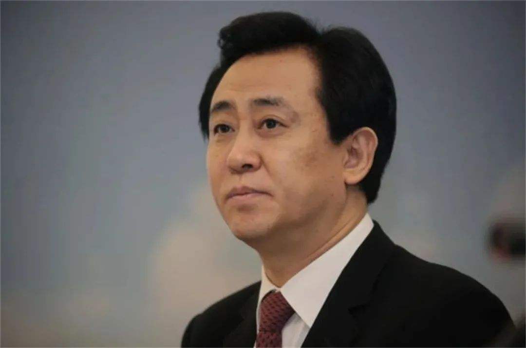 负债两万亿许家印如何破局,二万亿负债的恒大许家印如今状况