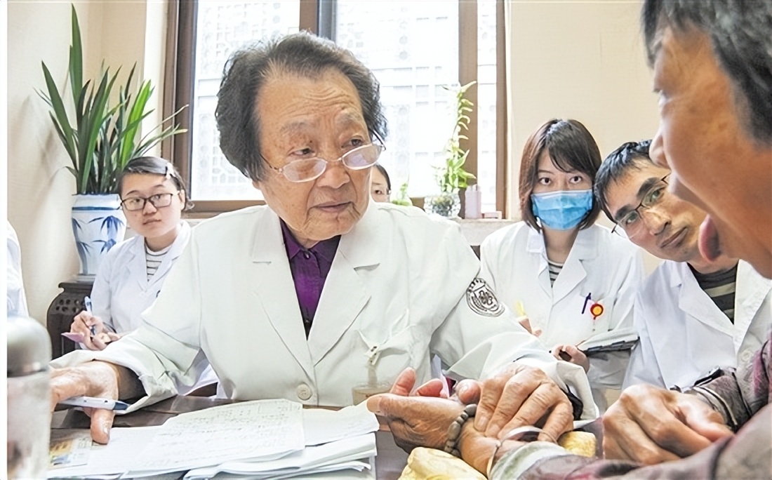 传承中医药精华守正创新,弘扬中医文化传承精华守正创新