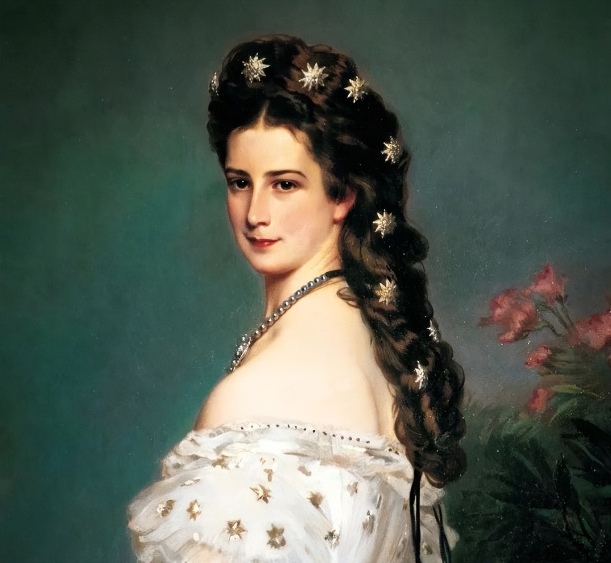 茜茜公主：17岁嫁入王室，长女早夭，独子为爱殉情，61岁香消玉殒