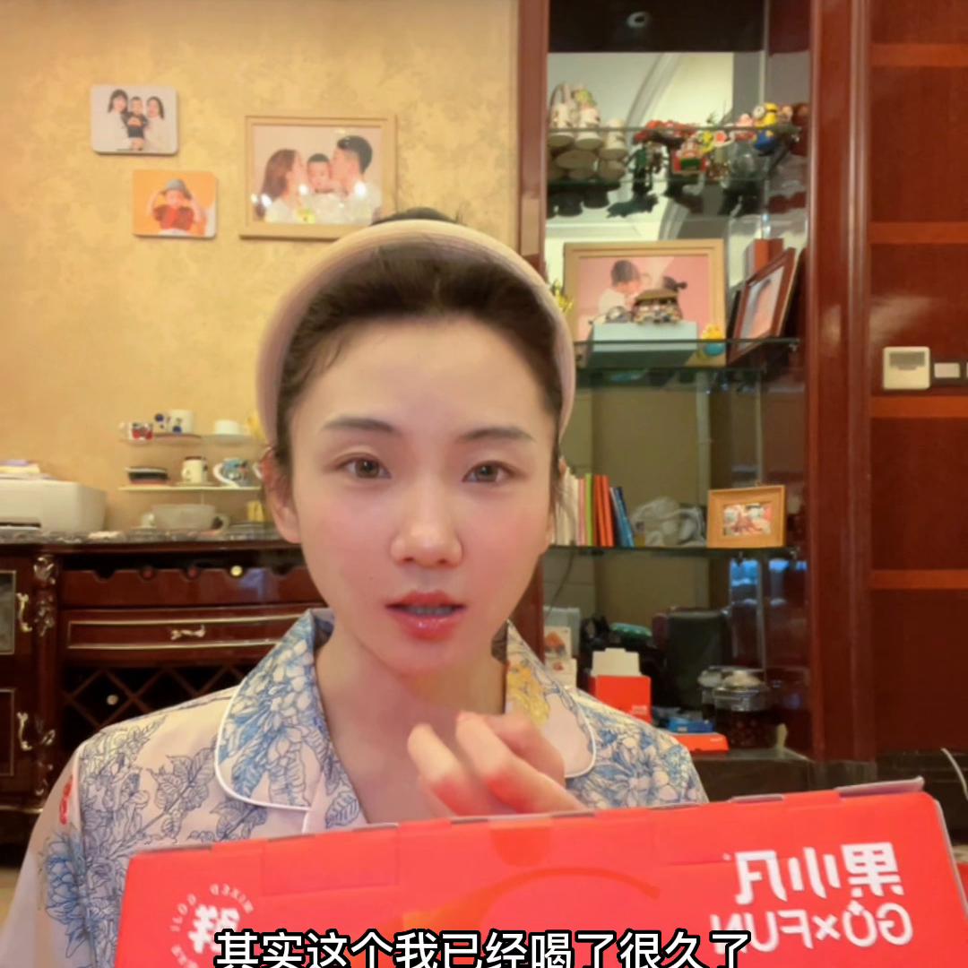 新一期的快递分享,久违的拆快递视频