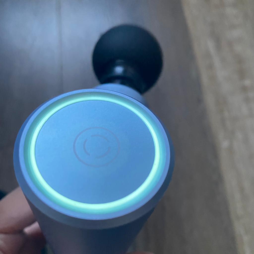 筋膜枪哪家更好？筋膜枪专业真实测评：有品miniVS云麦CC二选一