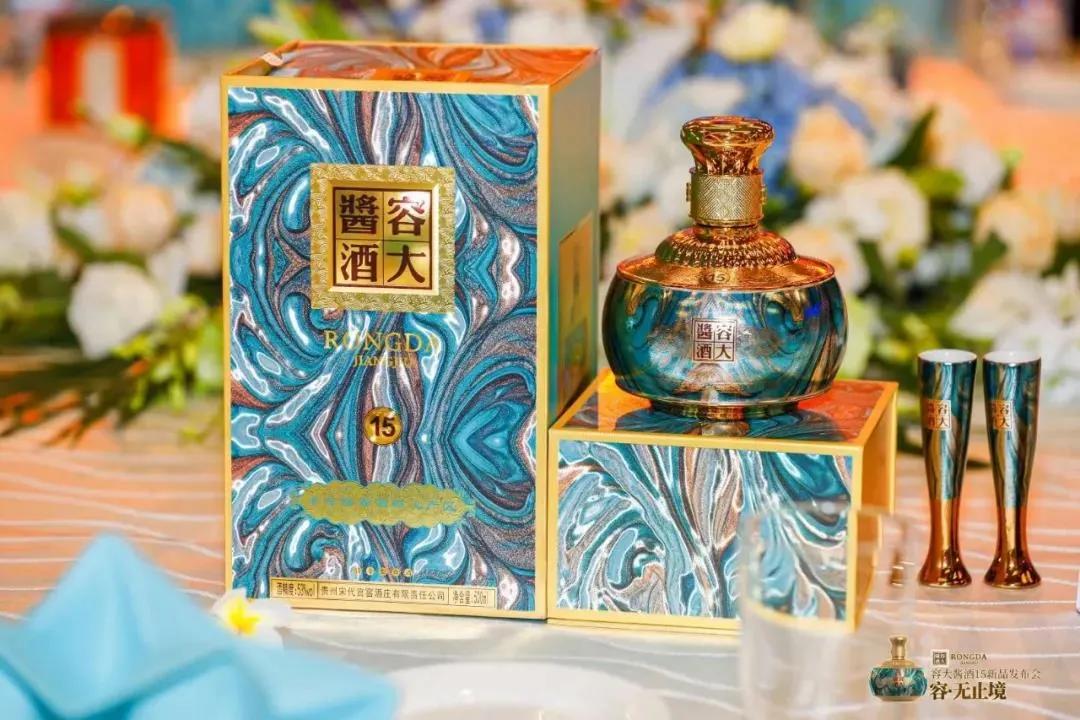 爆火背后，一瓶酒如何做到10亿*放播**量？