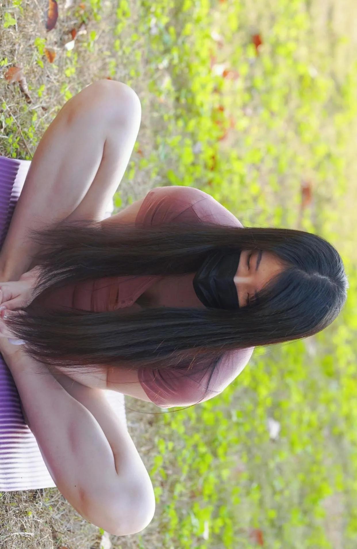 修身瑜伽服口罩美女小姐姐